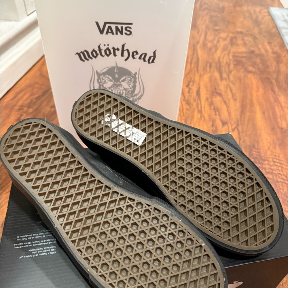 Vans Black Motörhead Slip-On Sneakers BRAND NEW! - Picture 5 of 8